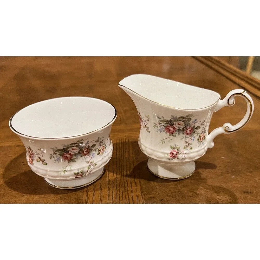 Vintage Queens Rosina Fine Bone China Creamer & Sugar Bowl (Rosamund Pattern)